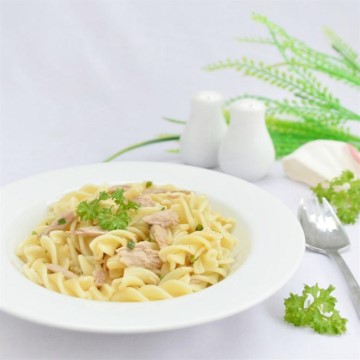  Tuna Fusilli Aglio Olio